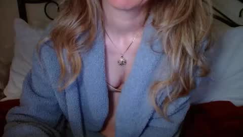 Snapshot of januarydaze chatting on November 2025 06:47:02 AM the small pp whisperer ball puncher online show from November 2025 06:47:02 AM