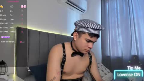 JARETHH online show from October 2025 03:02:01 PM