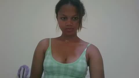 Snapshot of jarevava chatting on October 2025 03:59:02 AM Jarevava online show from October 2025 03:59:02 AM