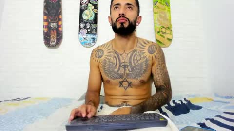 Snapshot of jaryandnick_smith chatting on June 2026 02:48:01 AM jaryandnick_smith online show from June 2026 02:48:01 AM
