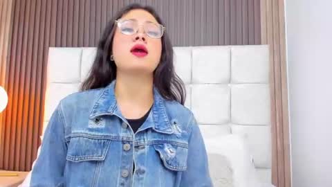 Jaslyn online show from July 2026 03:03:01 PM