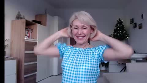 Jasmin room for people 40 online show from December 2024 12:38:01 PM