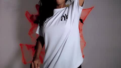 Jasmin online show from October 2025 02:58:02 PM