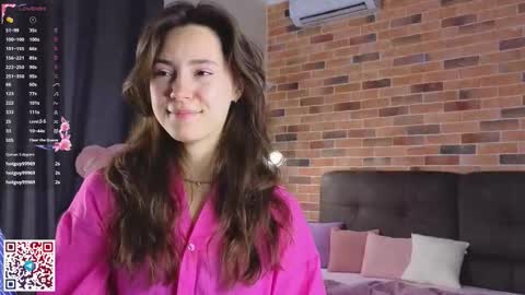 Snapshot of jasmindoroti chatting on October 2025 06:32:02 AM Chloe online show from October 2025 06:32:02 AM