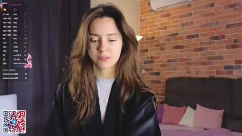 Snapshot of jasmindoroti chatting on October 2025 06:16:02 AM Chloe online show from October 2025 06:16:02 AM