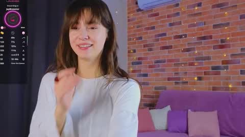 Snapshot of jasmindoroti chatting on December 2025 06:34:02 AM Chloe online show from December 2025 06:34:02 AM