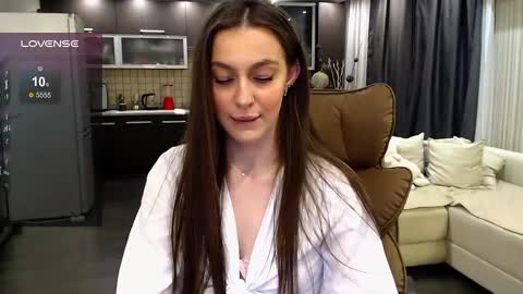 Snapshot of jasmine_doll_ chatting on June 2026 09:53:02 PM Jasmine online show from June 2026 09:53:02 PM