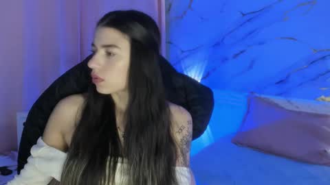 Snapshot of jasmine_hyper_1 chatting on March 2025 09:11:02 PM Jas online show from March 2025 09:11:02 PM