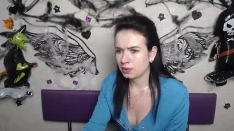 JasmineKouch online show from November 2025 12:48:02 PM