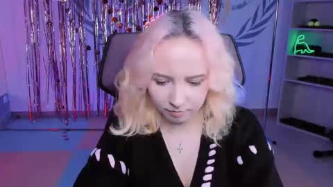 Jasmine online show from February 2025 11:25:01 AM