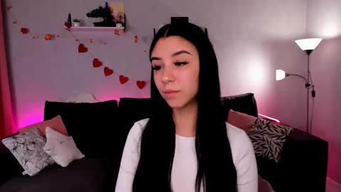 Snapshot of jasminharris chatting on November 2025 02:10:01 AM Jasmin online show from November 2025 02:10:01 AM