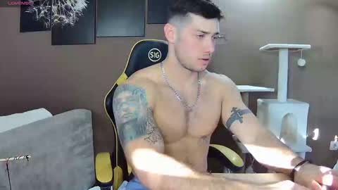 Snapshot of jason_thegreat chatting on November 2025 01:54:01 PM Jason theGreat online show from November 2025 01:54:01 PM