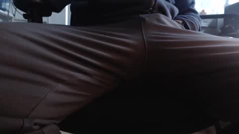 Snapshot of jasonholly chatting on January 2025 05:01:01 PM Benedick Cumbersnatch online show from January 2025 05:01:01 PM