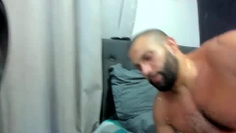    online show from October 2025 02:44:01 AM