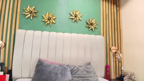 J A S S O N  online show from January 2025 03:48:01 PM