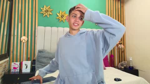 J A S S O N  online show from January 2025 12:31:01 PM