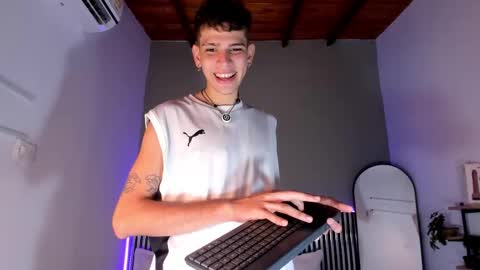 J A S S O N  online show from November 2025 01:44:01 PM