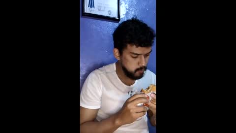 Jaszjo online show from January 2026 01:20:01 AM