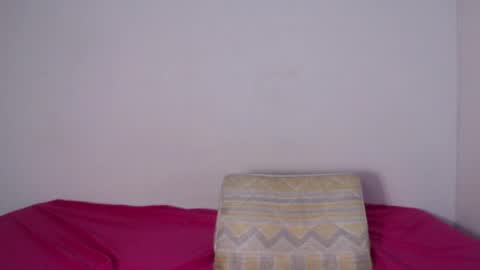 Snapshot of jave_rave chatting on April 2026 05:43:02 AM jave_rave online show from April 2026 05:43:02 AM