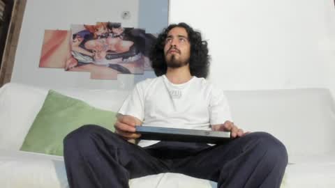 Snapshot of jave_rave chatting on May 2026 12:10:02 PM jave_rave online show from May 2026 12:10:02 PM