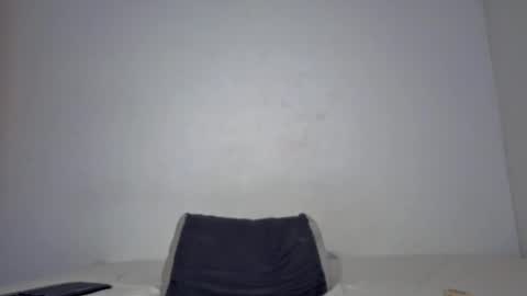 Snapshot of jave_rave chatting on June 2026 02:33:01 PM jave_rave online show from June 2026 02:33:01 PM