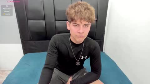 javierdiisousa online show from October 2025 11:49:02 PM