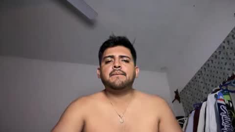 Snapshot of javiermichi chatting on December 2025 05:06:02 AM javiermichi online show from December 2025 05:06:02 AM