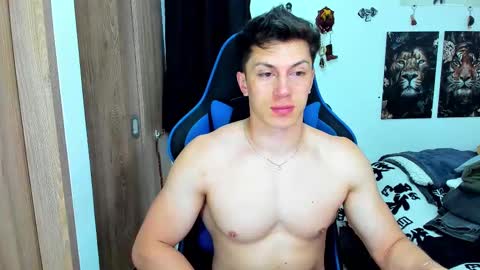 Javier online show from February 2025 04:31:01 AM