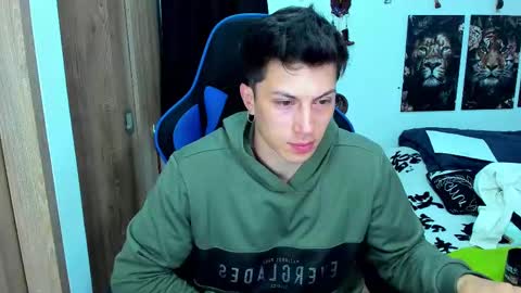 Javier online show from February 2025 12:57:02 AM