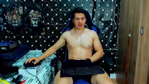 Javier online show from March 2026 10:53:01 PM