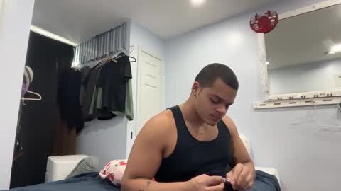 Snapshot of javiricorich chatting on February 2026 08:54:01 PM javiSdick online show from February 2026 08:54:01 PM