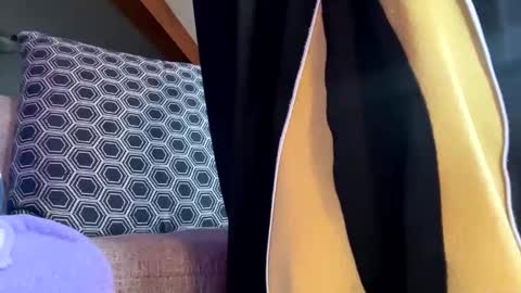 Jaws  online show from February 2025 06:59:01 PM