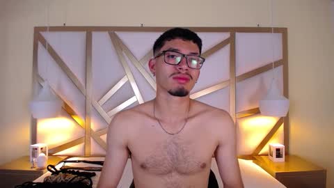 Snapshot of jaxon_carter chatting on October 2025 11:44:02 PM jaxon_carter online show from October 2025 11:44:02 PM