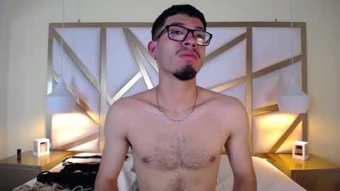 Snapshot of jaxon_carter chatting on November 2025 11:27:01 PM jaxon_carter online show from November 2025 11:27:01 PM