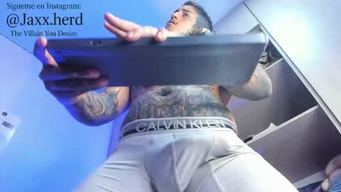 Michael online show from October 2025 04:51:02 PM