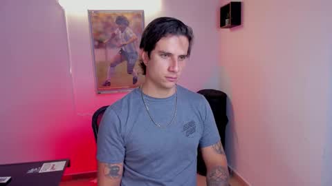 Jay Alvarrez online show from November 2025 03:51:01 PM