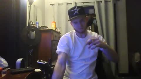 Snapshot of jaybrik92 chatting on March 2026 01:44:01 AM Jlio Delgauto online show from March 2026 01:44:01 AM