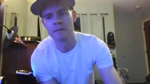 Snapshot of jaybrik92 chatting on April 2026 11:57:02 PM Jlio Delgauto online show from April 2026 11:57:02 PM