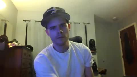 Snapshot of jaybrik92 chatting on April 2026 01:06:02 AM Jlio Delgauto online show from April 2026 01:06:02 AM