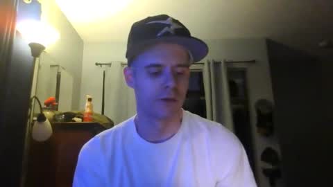 Snapshot of jaybrik92 chatting on April 2026 02:04:02 AM Jlio Delgauto online show from April 2026 02:04:02 AM