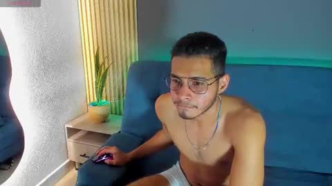 Jay online show from December 2025 08:35:01 PM