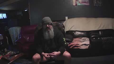 Snapshot of jaycanbefun chatting on November 2025 07:03:01 PM Grand Zaddy or Jay its casual online show from November 2025 07:03:01 PM