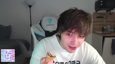 Jayce online show from October 2025 07:11:02 PM