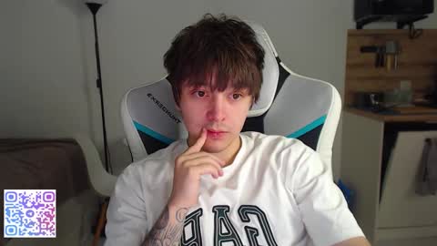 Jayce online show from November 2025 10:08:02 PM