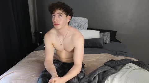 Snapshot of jaycex_69 chatting on March 2025 07:32:01 AM THE HOUSE online show from March 2025 07:32:01 AM