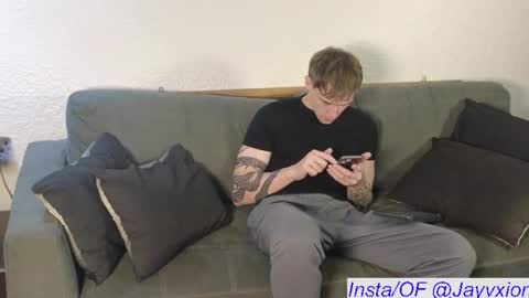 Snapshot of jaycex_69 chatting on October 2025 06:49:02 PM THE HOUSE online show from October 2025 06:49:02 PM