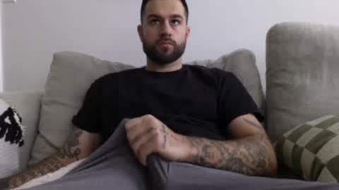 jayg333 online show from December 2025 02:03:01 PM