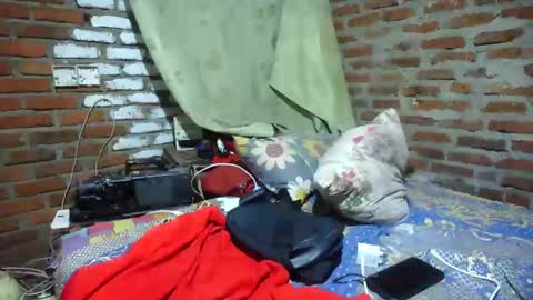 Snapshot of jaysonata215 chatting on March 2026 09:21:02 AM jaysonata215 online show from March 2026 09:21:02 AM