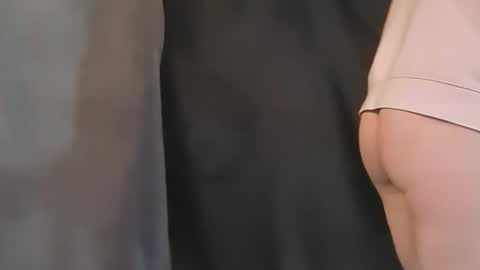 Snapshot of jaysub77 chatting on October 2025 02:37:02 AM J online show from October 2025 02:37:02 AM