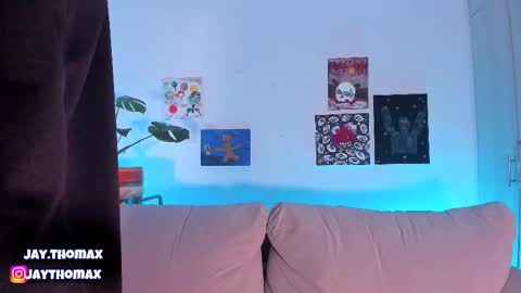 jaythomax online show from February 2025 07:14:02 PM